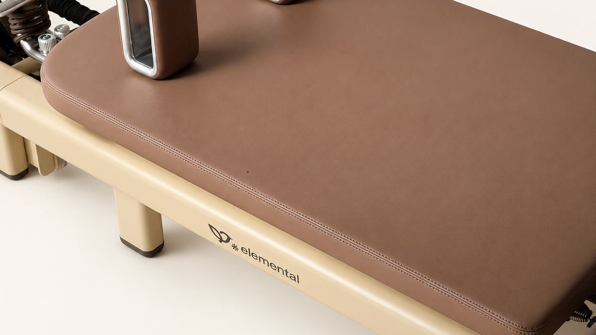 TerraFold yacht-grade vinyl carriage bed detail